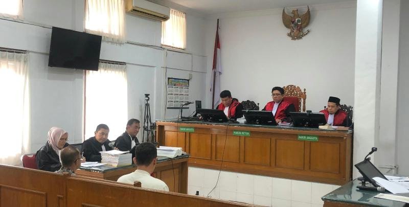 Banyak Hak Rida K Liamsi Masih Belum Dibayar Manajemen Riau Pos